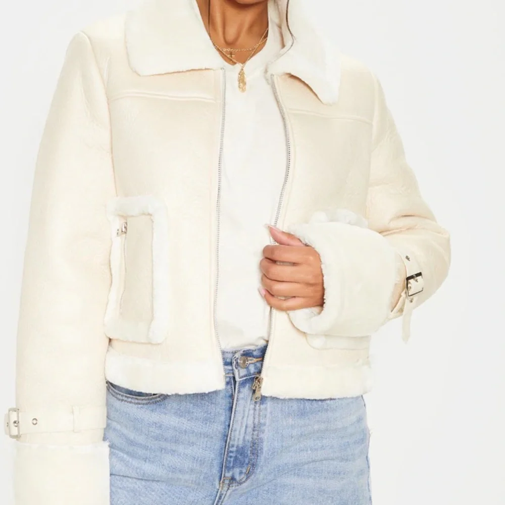 Cream Fall/Winter Jacket - Picture 6 of 7